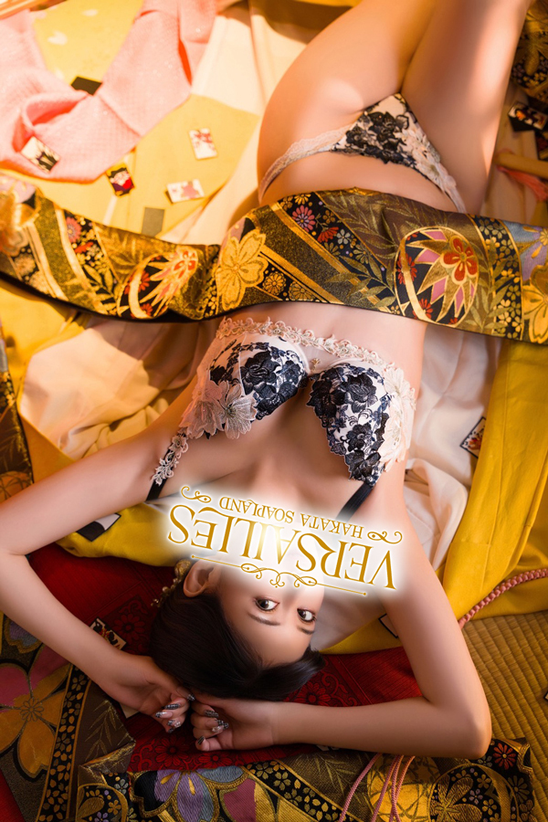 中洲 高級ソープ【ヴェルサイユ中洲 別館】りりかグラビア