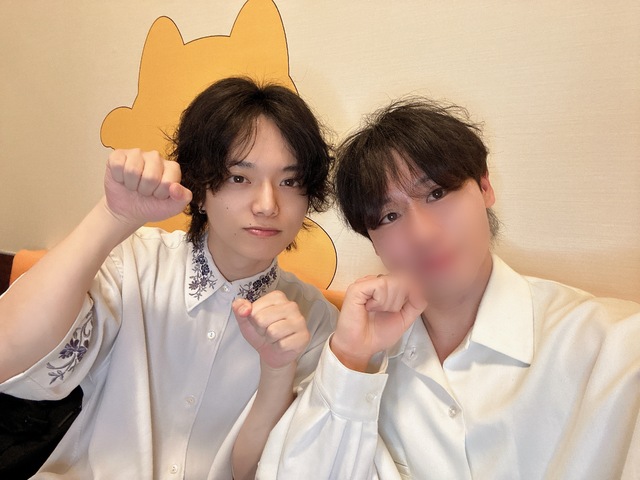 招き猫ポーズ🐈🐈‍⬛