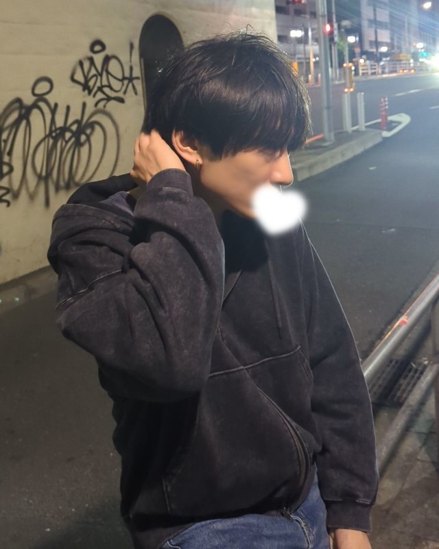 髪をさわるくせ