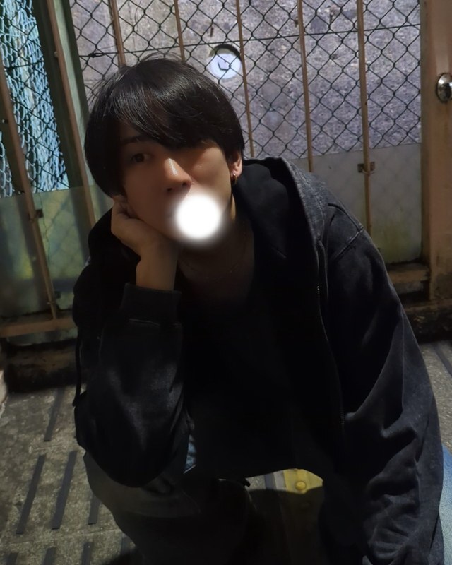しゃがみこむ夜
