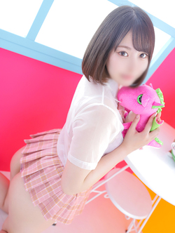 川崎ソープクリスタルのおすすめ女の子ウルトラレア！？彼女感あふれるイチャイチャ娘！れあ写真