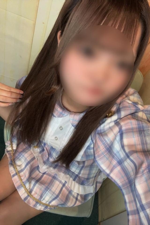 新宿歌舞伎町 オナクラ【レモンガールズ】るか