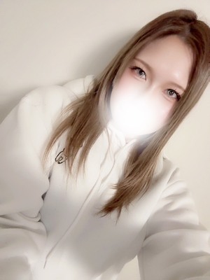 ろろ｜沼津店デリヘル・風俗【沼津店サンキュー】