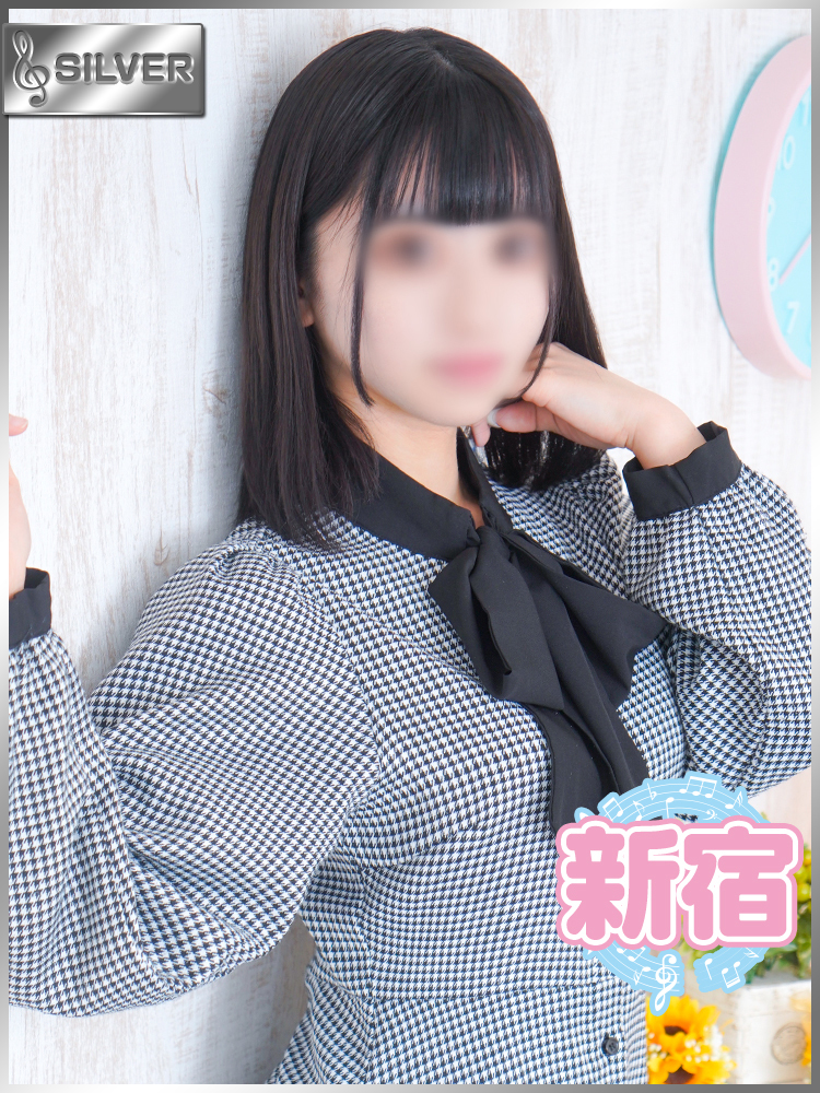 深田つき