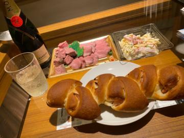 大好きなお肉スタート?