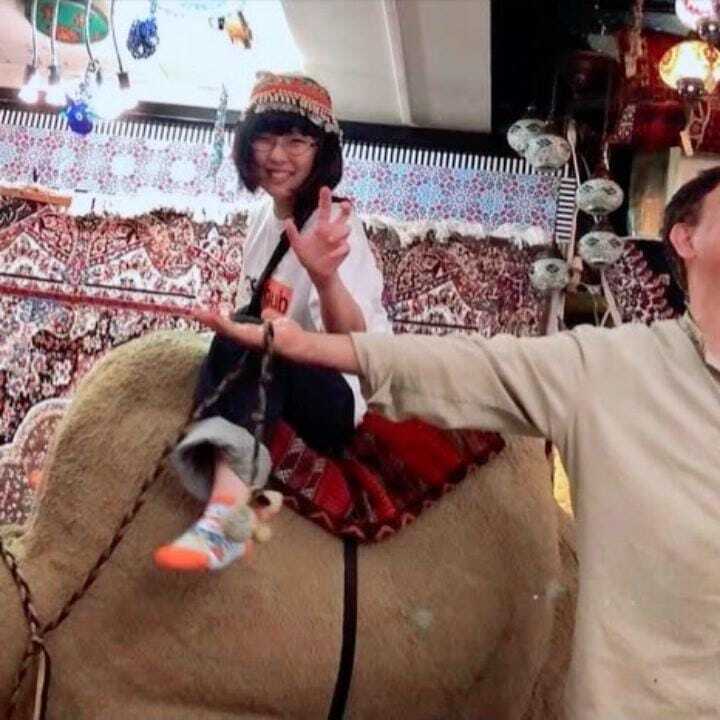 昔々のPornhubのtシャツ着た写真...