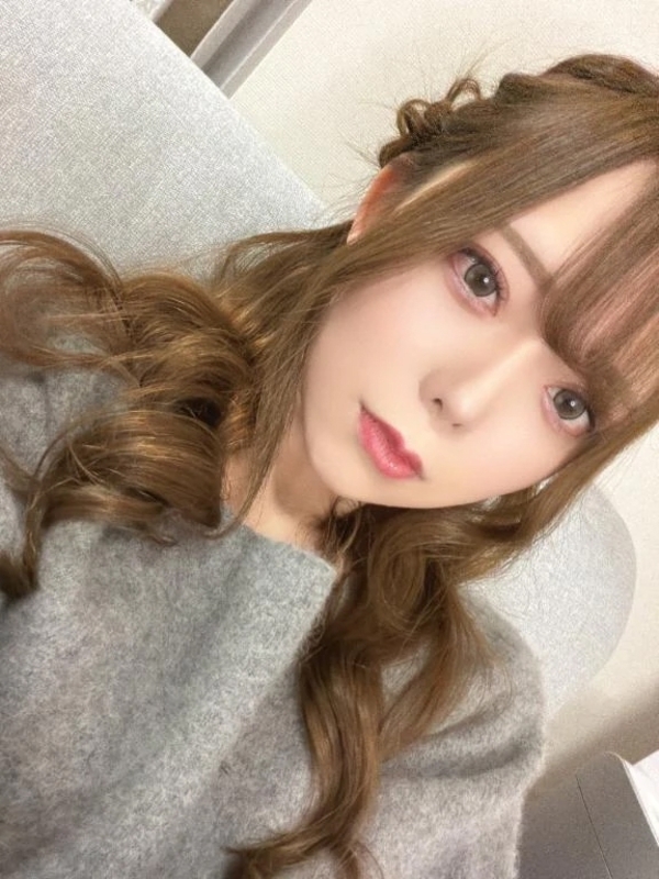 過去一顔盛れた⟡.*