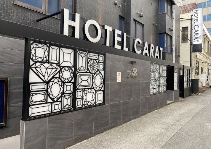 HOTEL CARAT