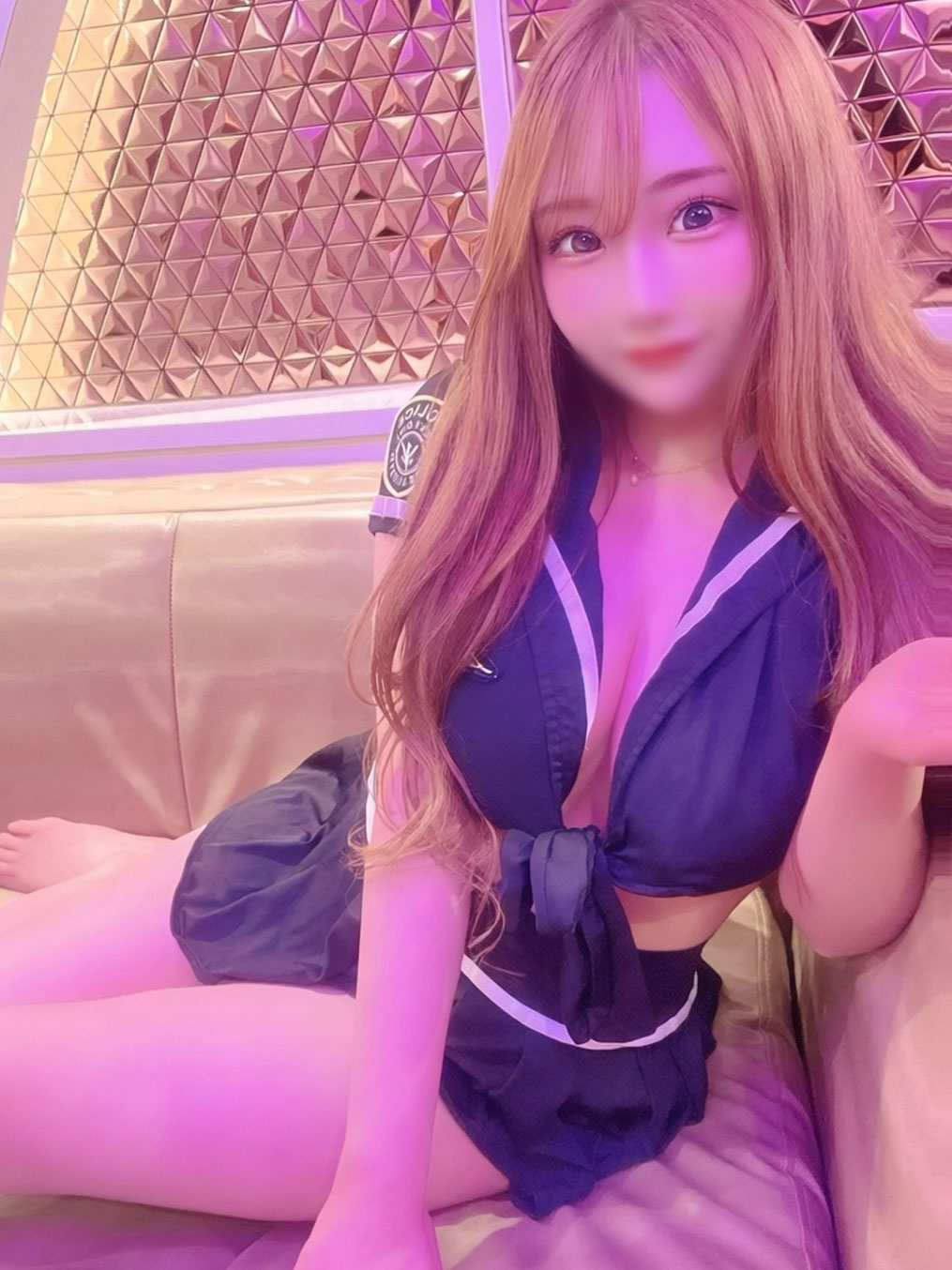 新人女性 写真2